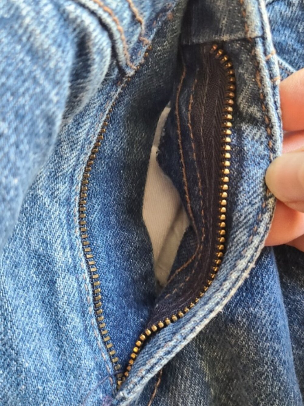 VINTAGE 90s LEVI'S 900 SERIES MOM JEANS HIGH RISE CARROT PLEATED DENIM 1991 26" - Picture 8 of 8